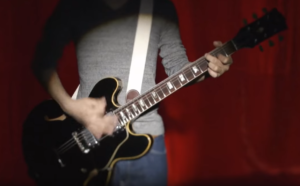 星野源 Gibson ES-335